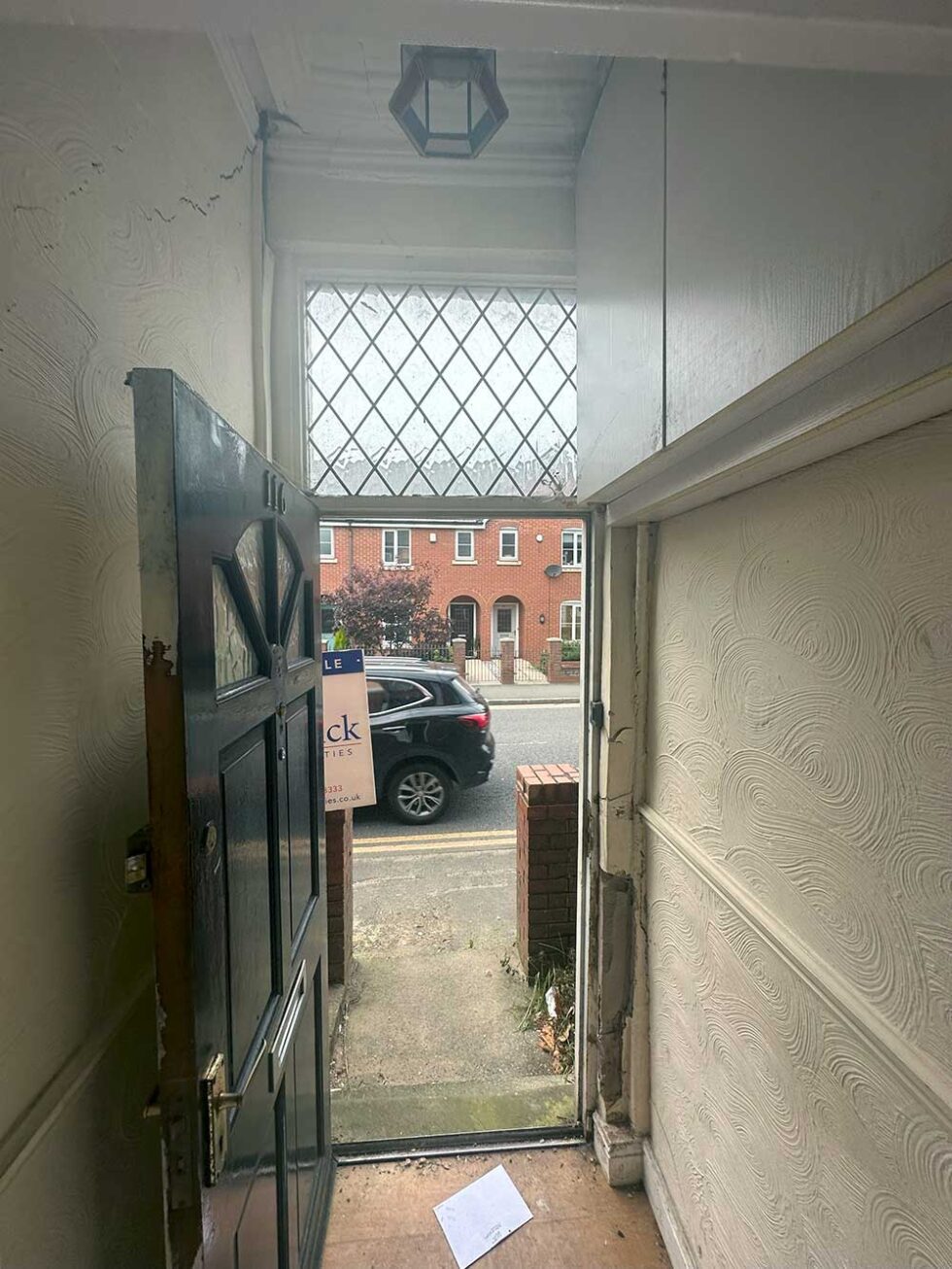 Poolstock Optimal Property BEfore Refurbishment